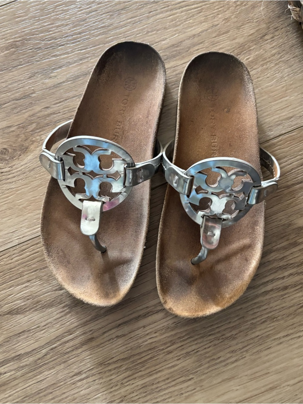 Tory Burch Cloud Sandals Logo Thong Size 5.5